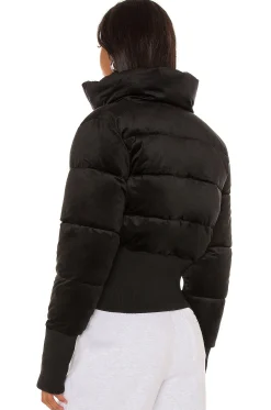 Women Unreal Fur Jackets & Coats><noscript><img width=