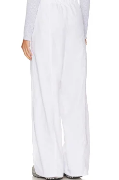 Women Lovers and Friends Pants><noscript><img width=