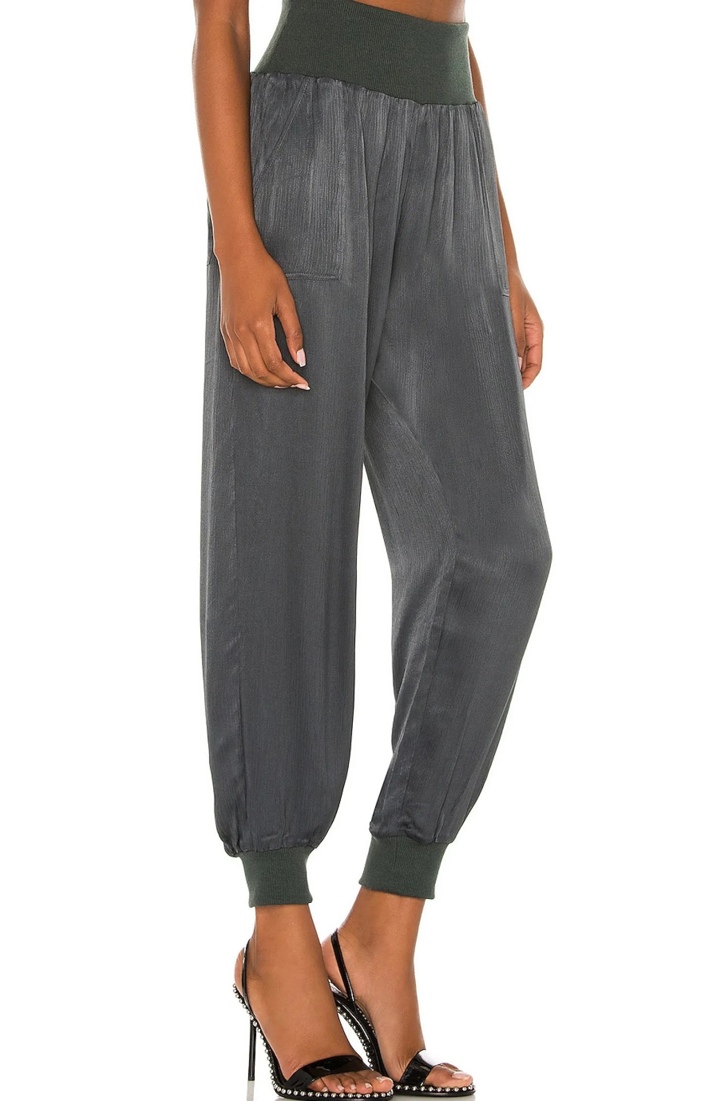Women Bobi Pants>BLACK Sleek Textured Pant