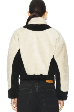 Women Aztech Mountain Jackets & Coats><noscript><img width=