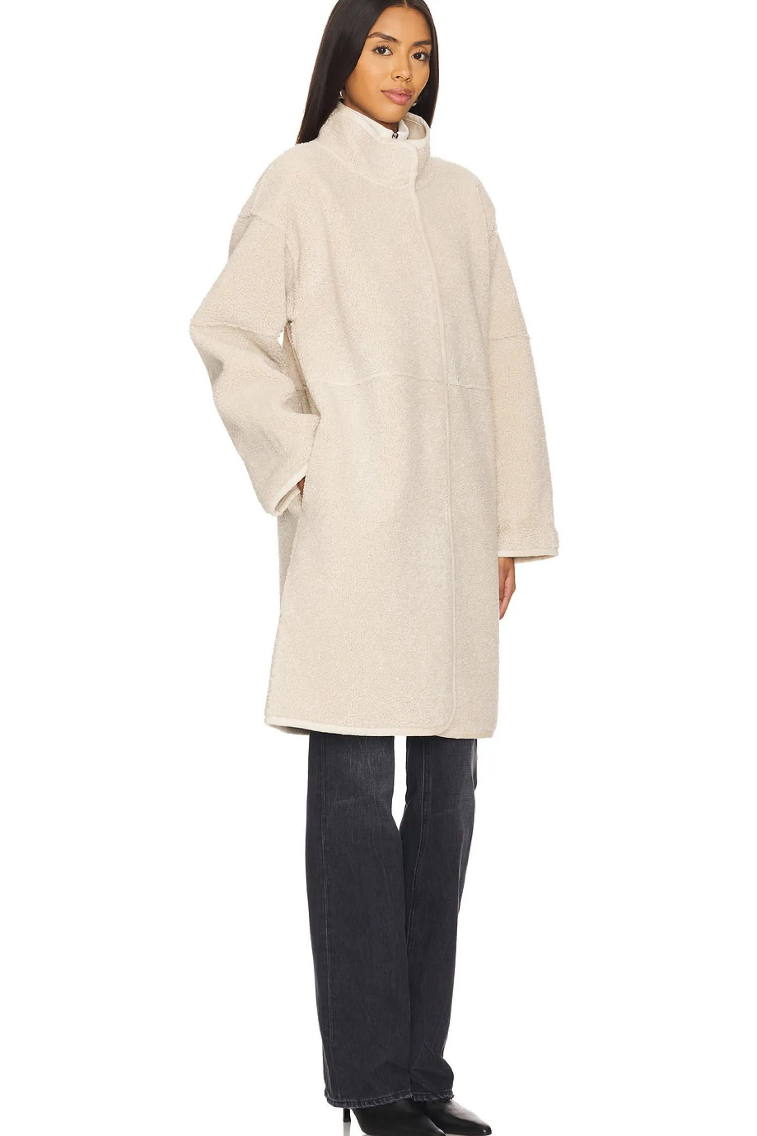 Women Velvet by Graham & Spencer Jackets & Coats>Cara Reversible Sherpa Jacket