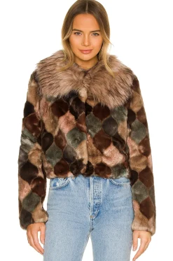 Women Unreal Fur Jackets & Coats>Casablanca Faux Fur Jacket