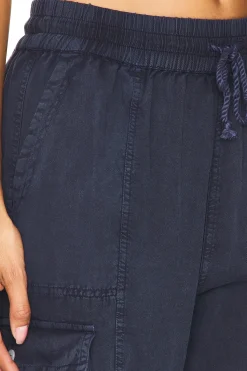 Women BEACH RIOT Pants|Matching Sets><noscript><img width=
