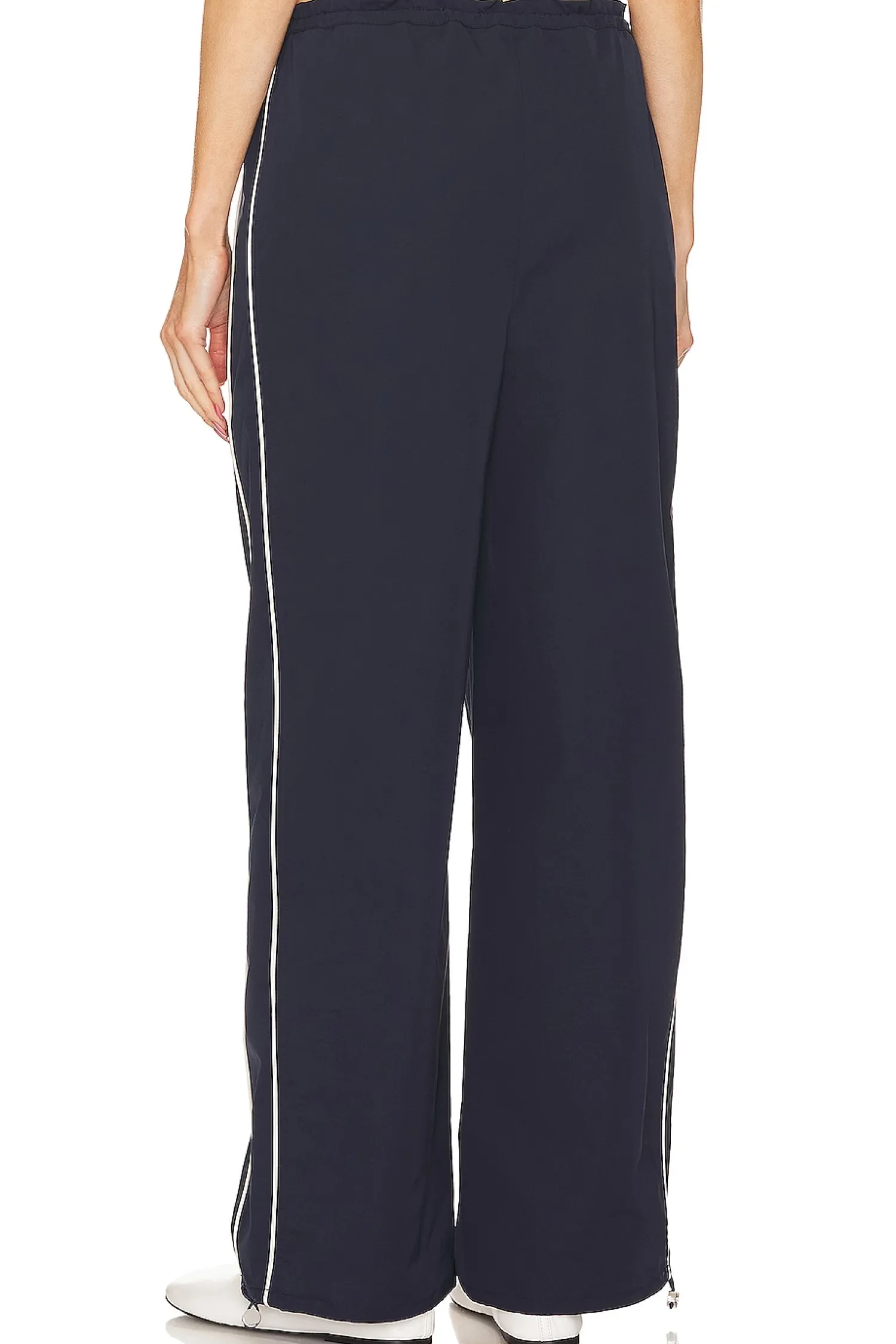 Women GRLFRND Pants>Cinched Waist Wide Leg Pant