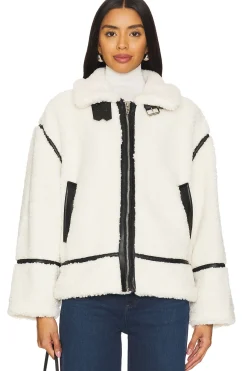 Women BLANKNYC Jackets & Coats>Contrast Stitching Jacket