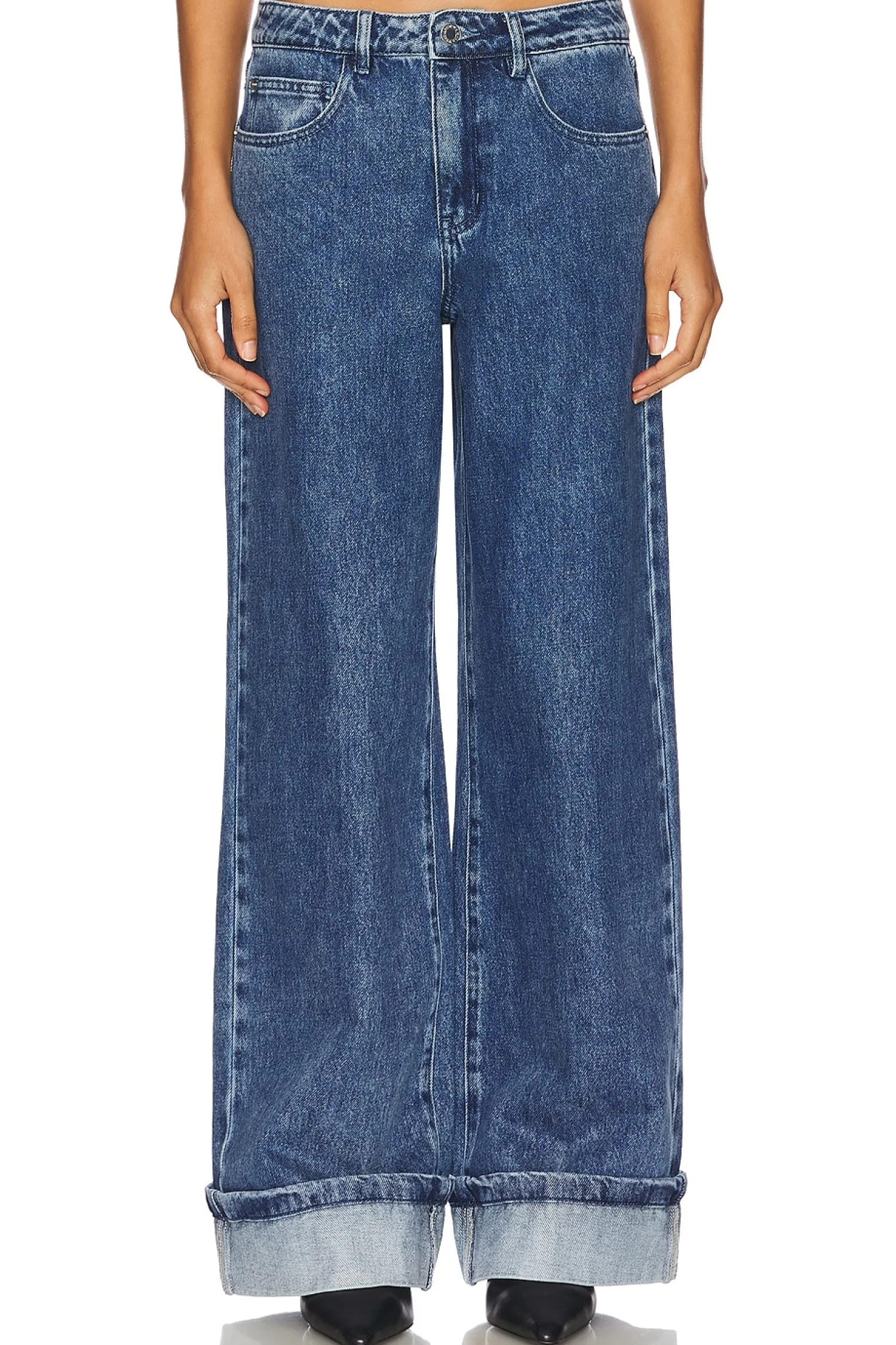 Women WeWoreWhat Matching Sets>Cuff Straight Leg Jean