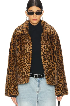Women Apparis Jackets & Coats>Elis Short Coat