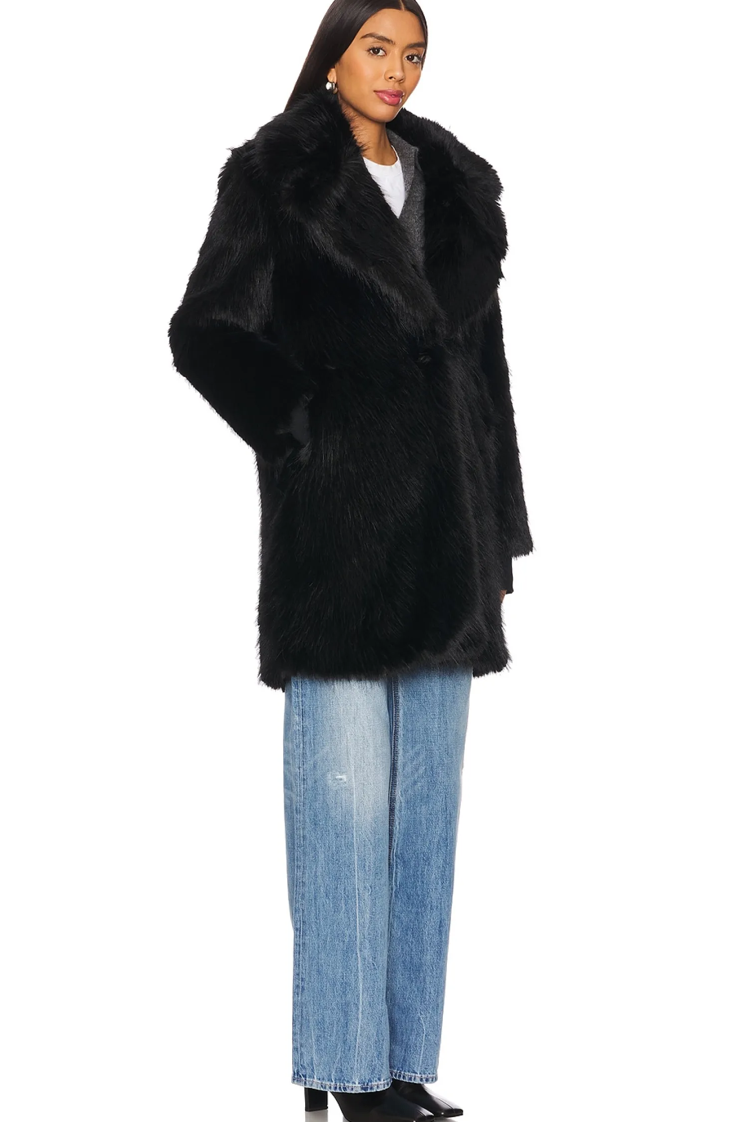 Women SAM. Jackets & Coats>Faux Fur Mid Coat 34"