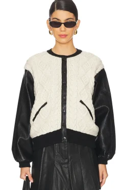 Women ASTR the Label Jackets & Coats>Fionn Jacket