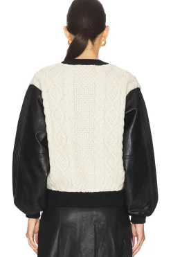 Women ASTR the Label Jackets & Coats><noscript><img width=