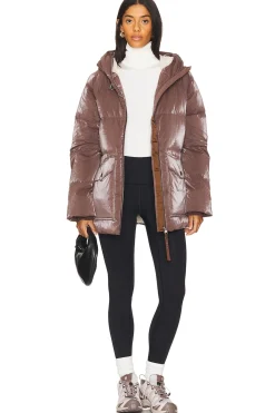 Women Varley Jackets & Coats><noscript><img width=