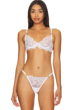 Women BLUEBELLA Lingerie & Sleepwear>Isadora Wired Bra