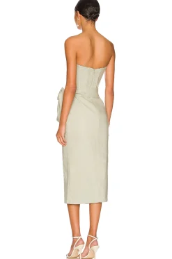 Women V. Chapman Dresses><noscript><img width=