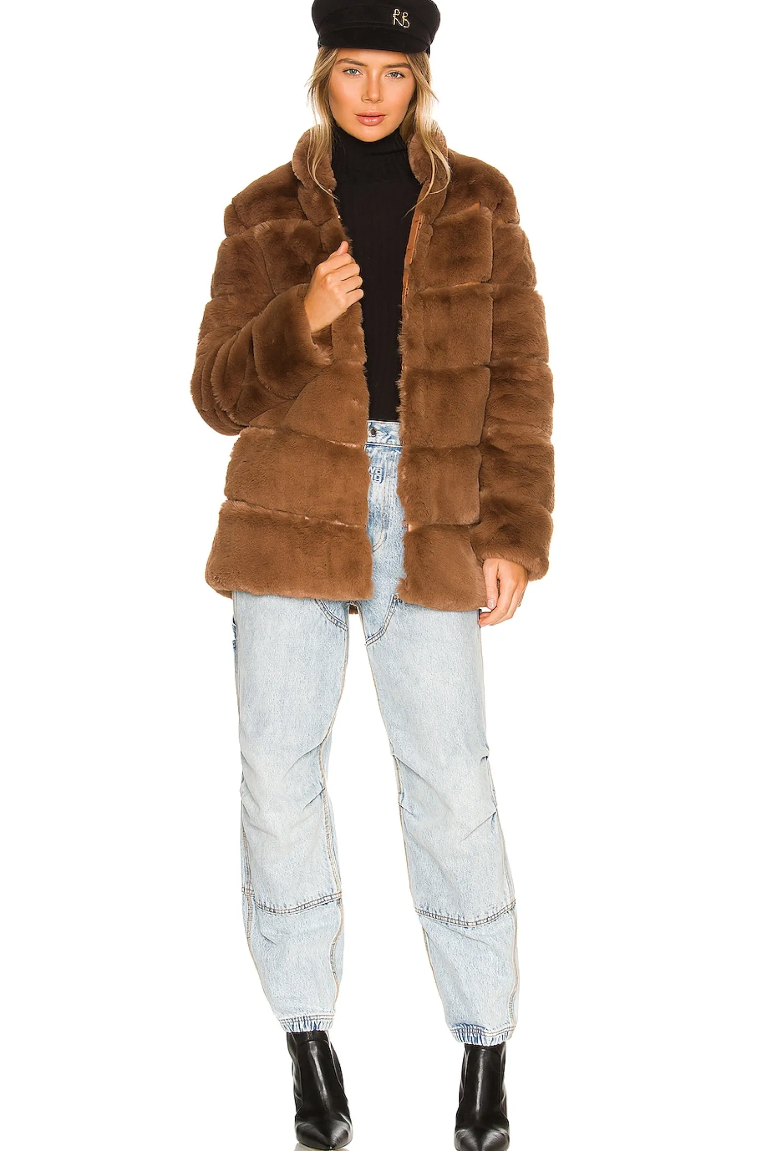 Women LAMARQUE Jackets & Coats>Maren Faux Fur Jacket