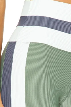 Women BEACH RIOT Pants><noscript><img width=