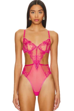 Women BLUEBELLA Lingerie & Sleepwear>Marseille Wired Bodysuit