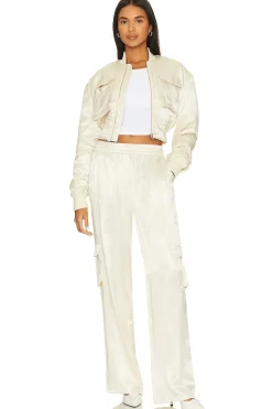 Women Lovers and Friends Pants><noscript><img width=