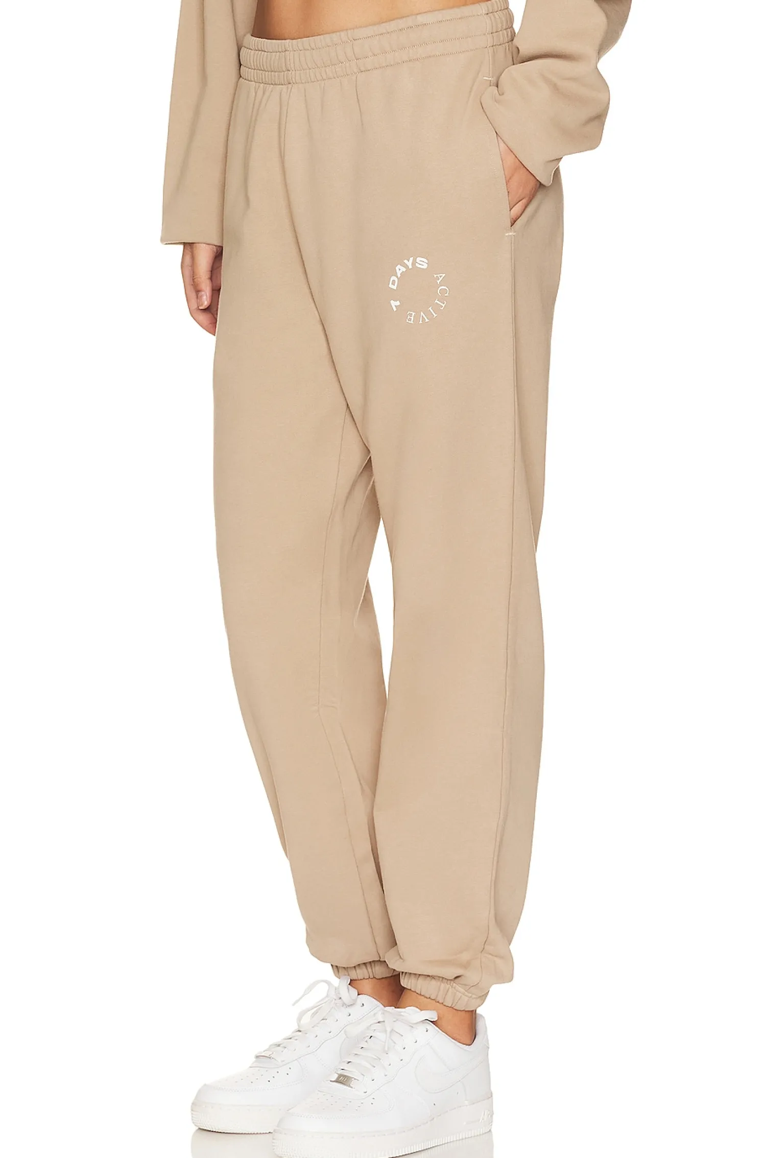 Women 7 Days Active Pants|Loungewear>Monday Sweatpants