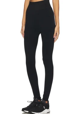 Women Perfect Moment Pants>Perfect Legging