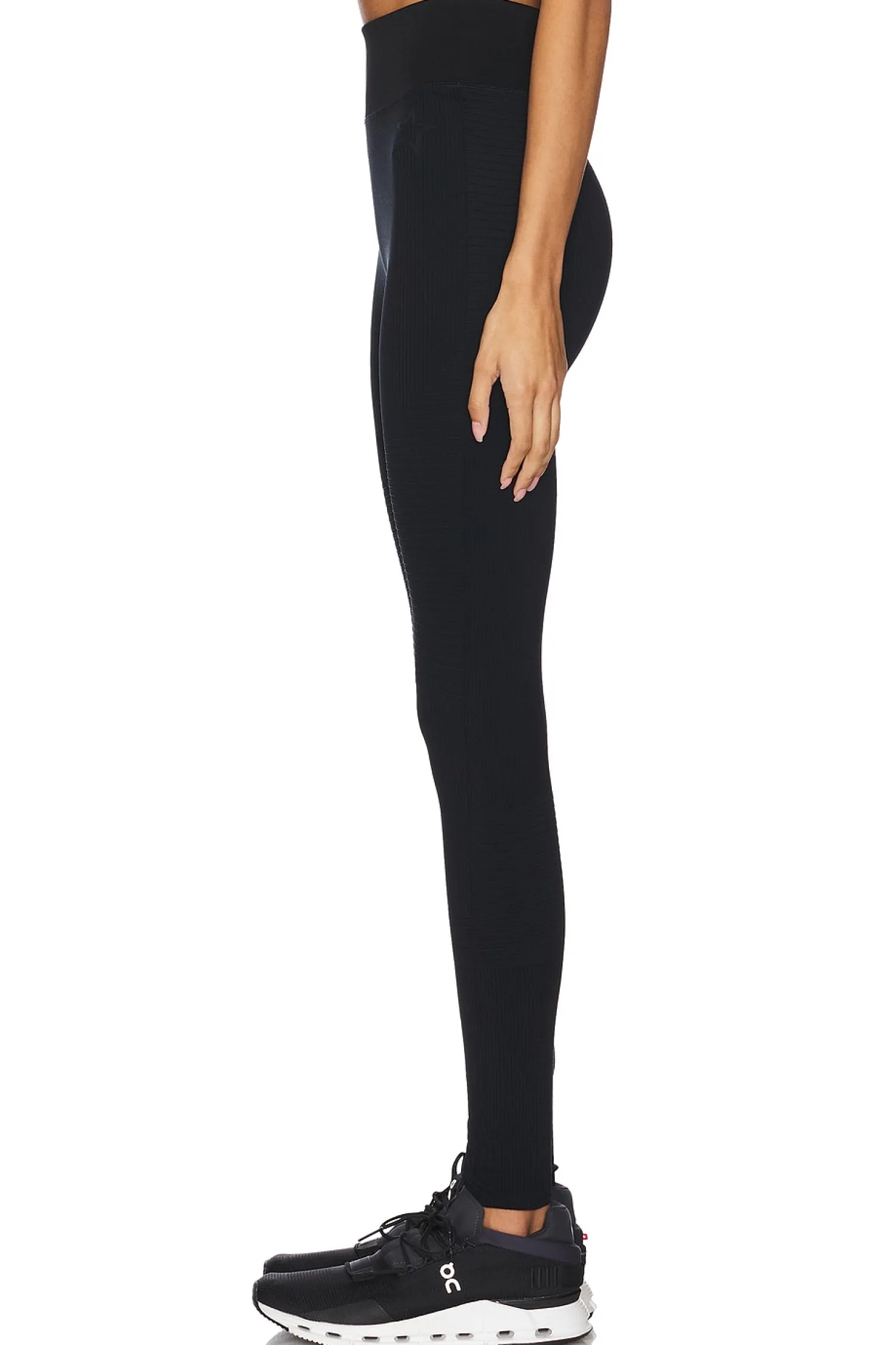 Women Perfect Moment Pants>Perfect Legging