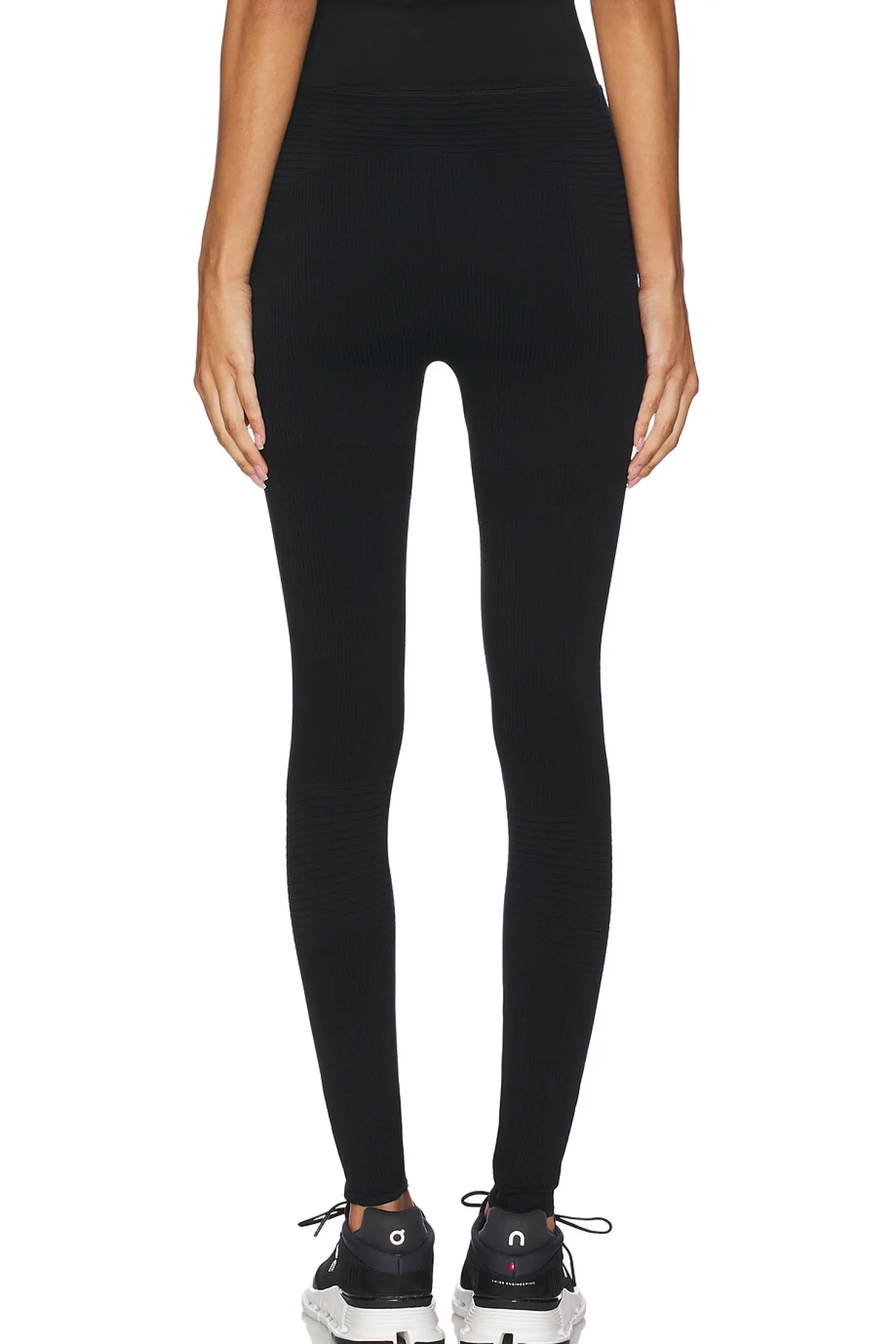 Women Perfect Moment Pants>Perfect Legging