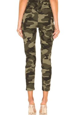 Women Lovers and Friends Pants><noscript><img width=