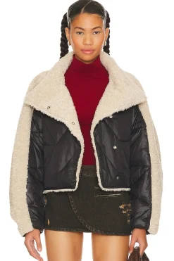 Women LAMARQUE Jackets & Coats>Sharon Puffer Jacket