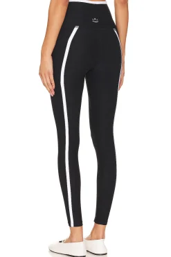 Women Beyond Yoga Pants><noscript><img width=