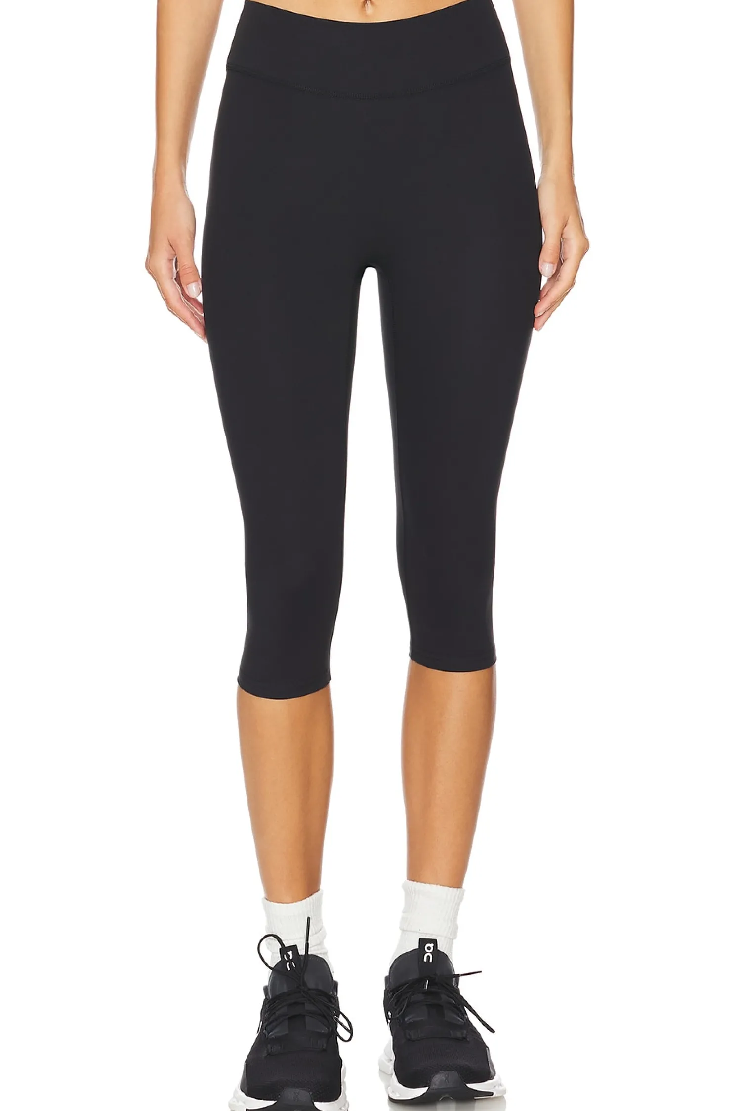 Women 437 Pants>The Capri Legging
