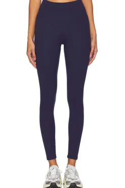 Women 437 Pants>The Essentials Legging