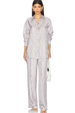 Women Theory Pants><noscript><img width=