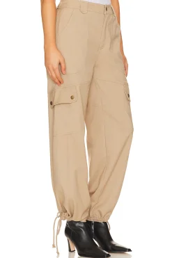 Women Line & Dot Pants><noscript><img width=