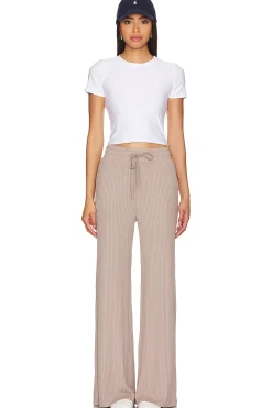 Women Beyond Yoga Pants|Loungewear><noscript><img width=