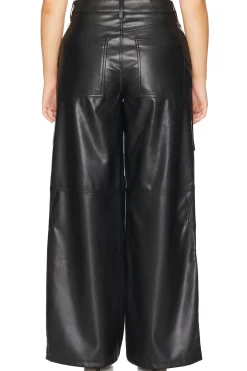 Women AFRM Pants><noscript><img width=