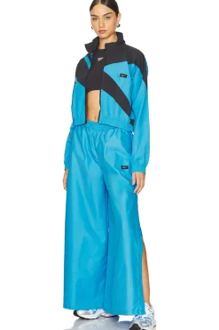 Women Reebok Jackets & Coats><noscript><img width=
